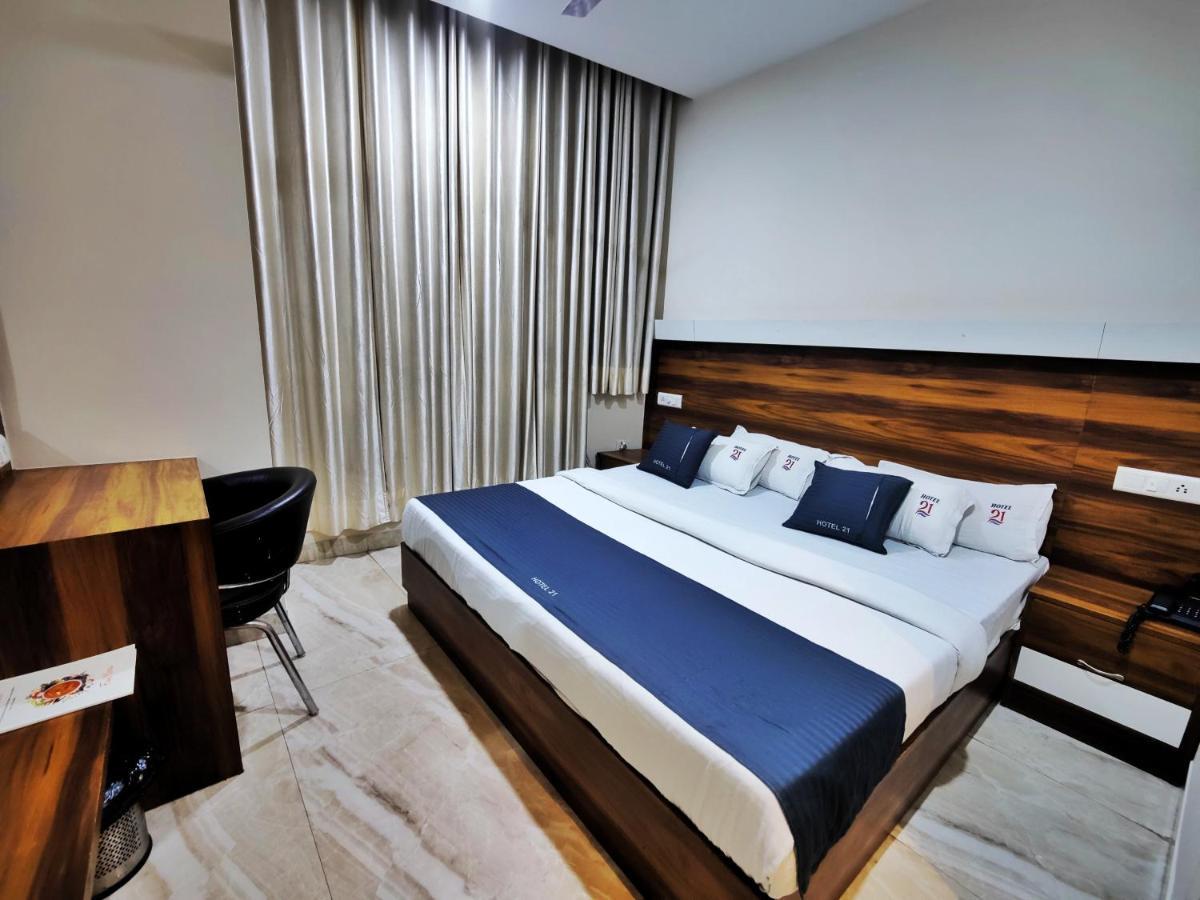Hotel 21 Next To Chd Railway Station Chandīgarh Zewnętrze zdjęcie